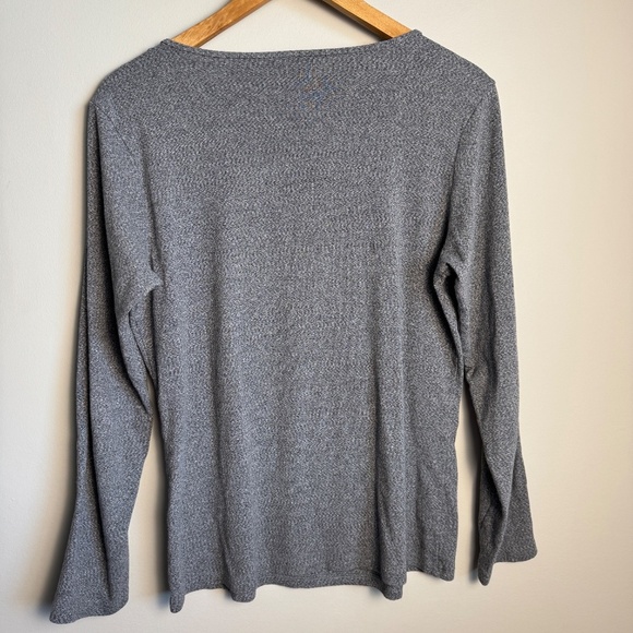 Ellen Tracy Women's Performance Long Sleeve Activewear T-Shirt Gray Large Casual - Picture 3 of 10